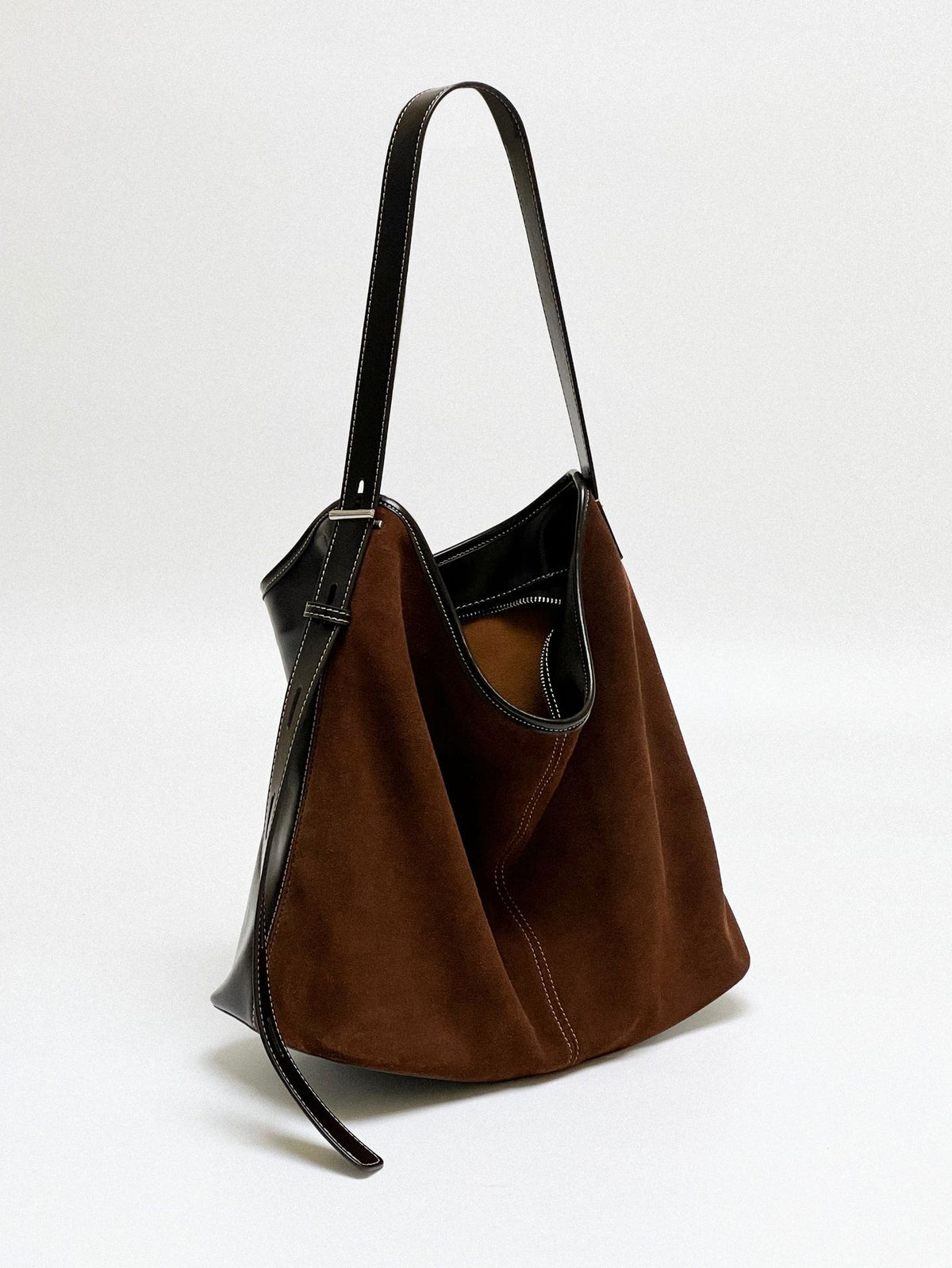 Matte Leather Women'sUnderarm Commuter Bag